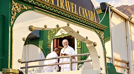 Falcon Travel – Dr Munir in Mina_t Falcon Travel - Dr Munir El-Kassem in Mina